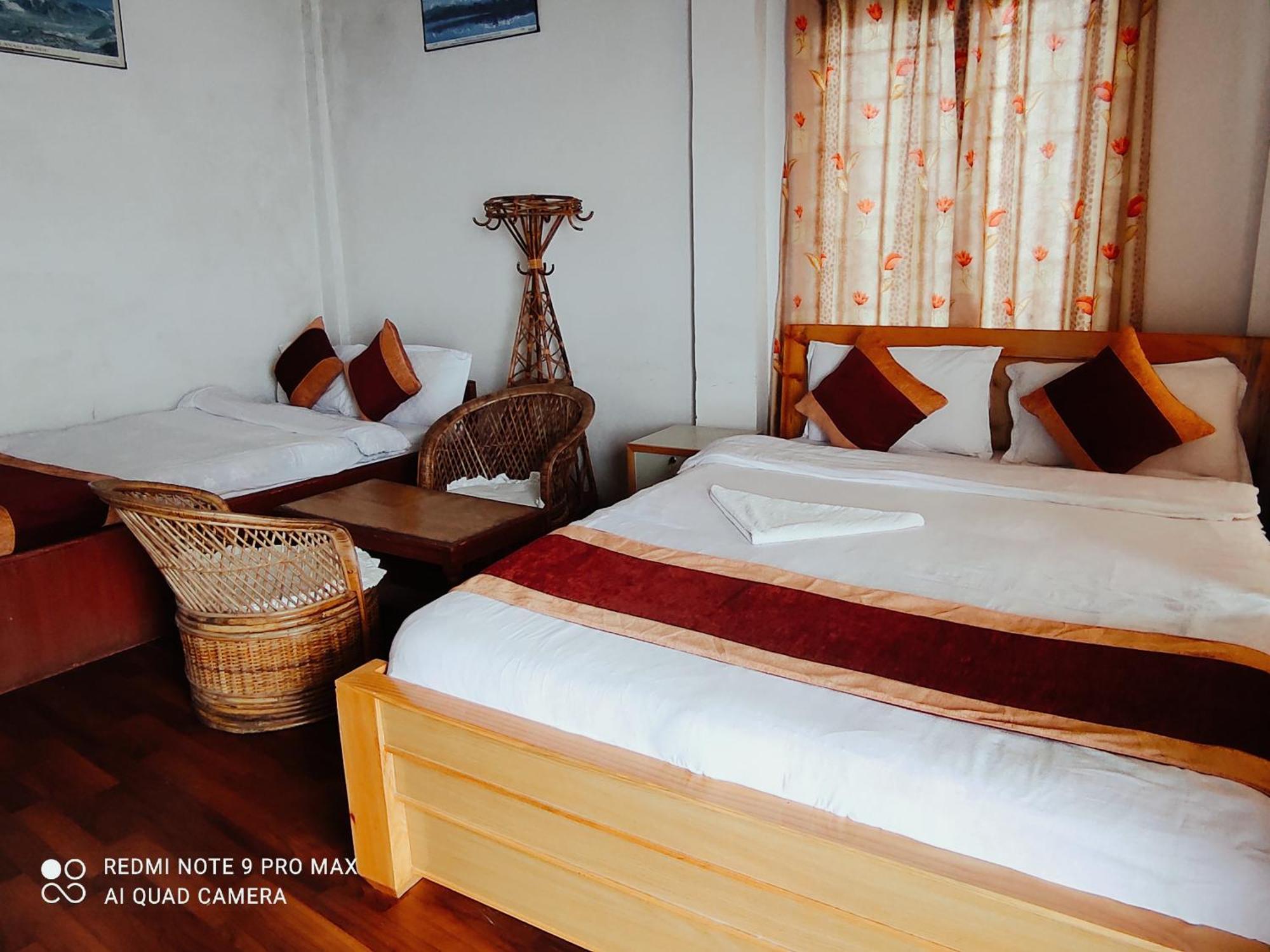 Lake View Lodge Sarangkot Pokhara Exterior photo